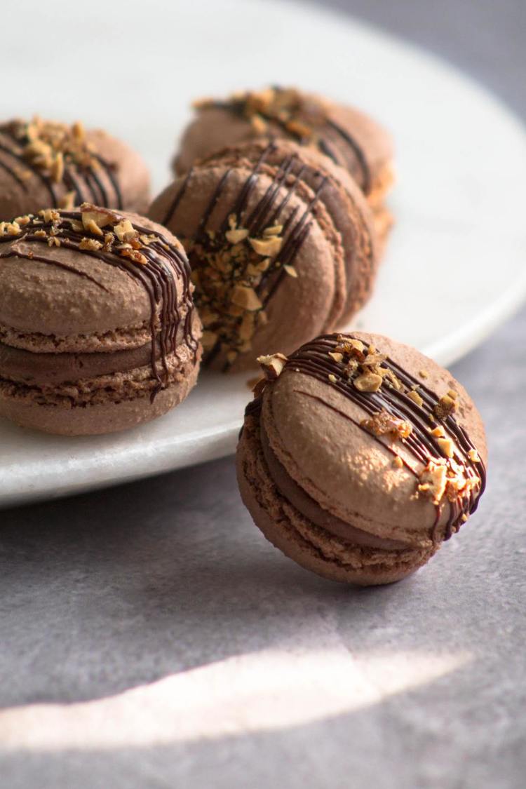 Chocolate Walnut Macarons - Macarons Recipe